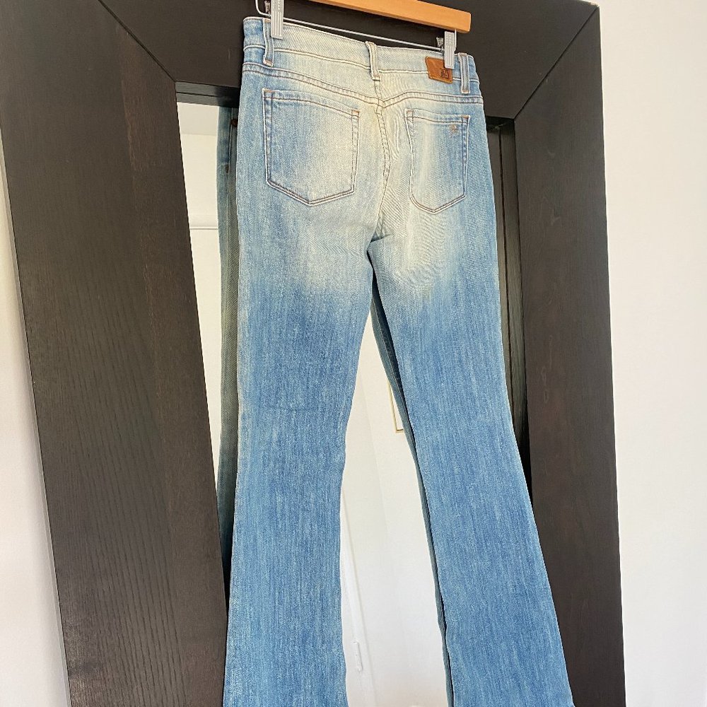 Size 27 Raven Denim destressed Jeans